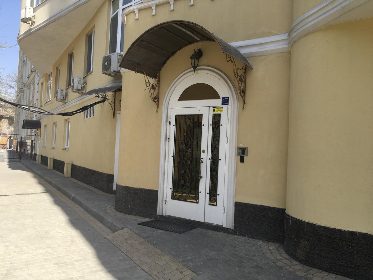 Стильная Квартира Возле Моря На Французском Бульваре Odesa Exterior foto